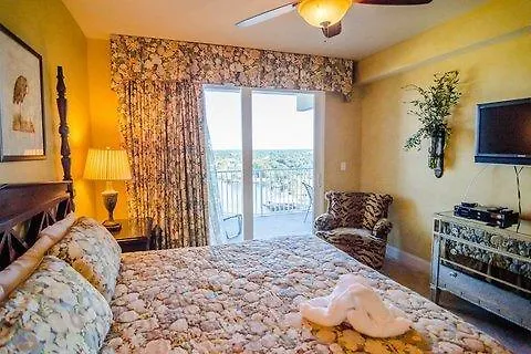 Apartment Laketown Wharf Panama City Beach